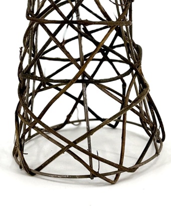 Salim Muehlenbeckia kegel 30 cm decoratie