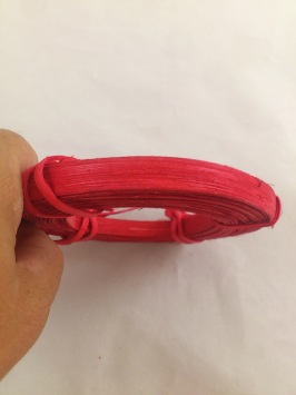 Rotin moelle plat 10 mm. 20 gr. rouge