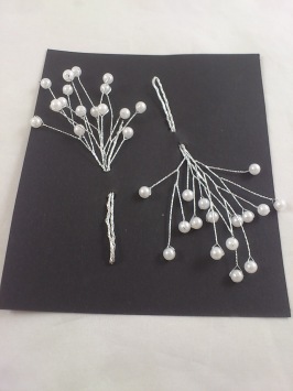 Brindille de perle blanche 6 mm. 2 p.